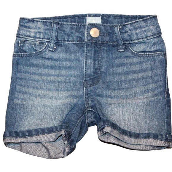 3/$20 🏷 Gap Jean Shorts Size 18-24m - Picture 1 of 2